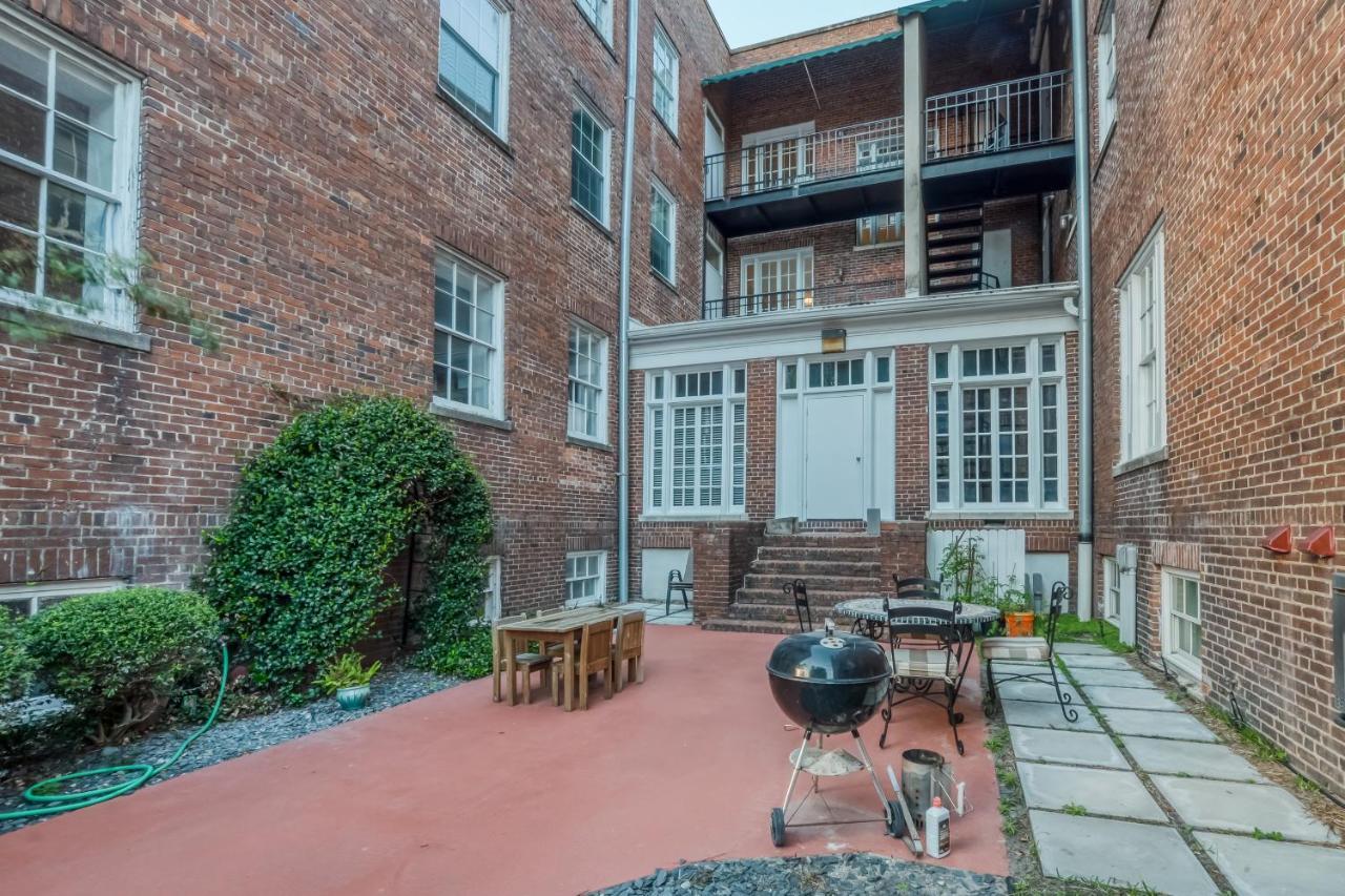 The Goose Getaway Apartment Savannah Exterior photo