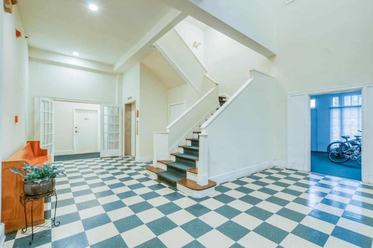 The Goose Getaway Apartment Savannah Exterior photo